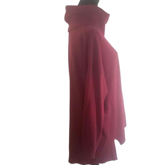 89th & Madison Burgundy Turtleneck Hi-Lo PO Sweater Size 1X - Picture 3 of 5